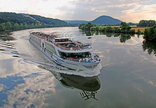 Home | Riviera River Cruises